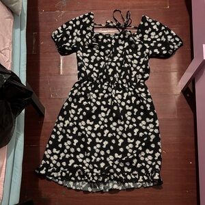 SHEIN Black and White Floral Kids Dress